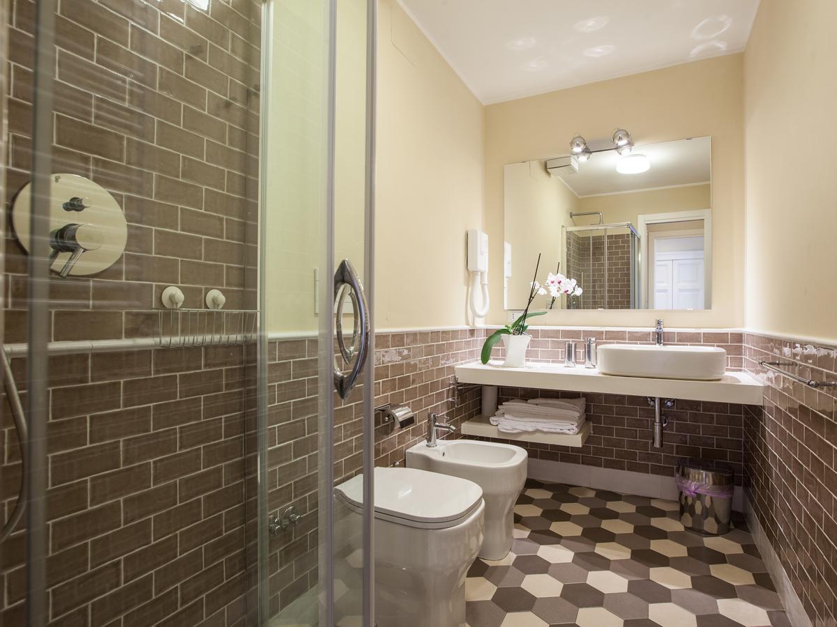 Residenza Maritti Contemporarysuite Рим Экстерьер фото