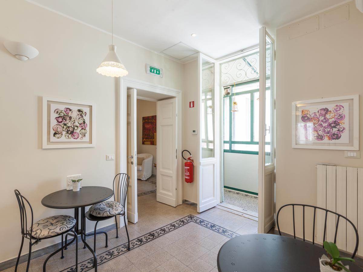 Residenza Maritti Contemporarysuite - Ghuesthouse Рим Экстерьер фото